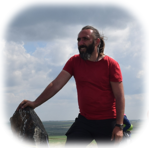 Юрий Исламов Руны в Москве Обучение рунам Москва